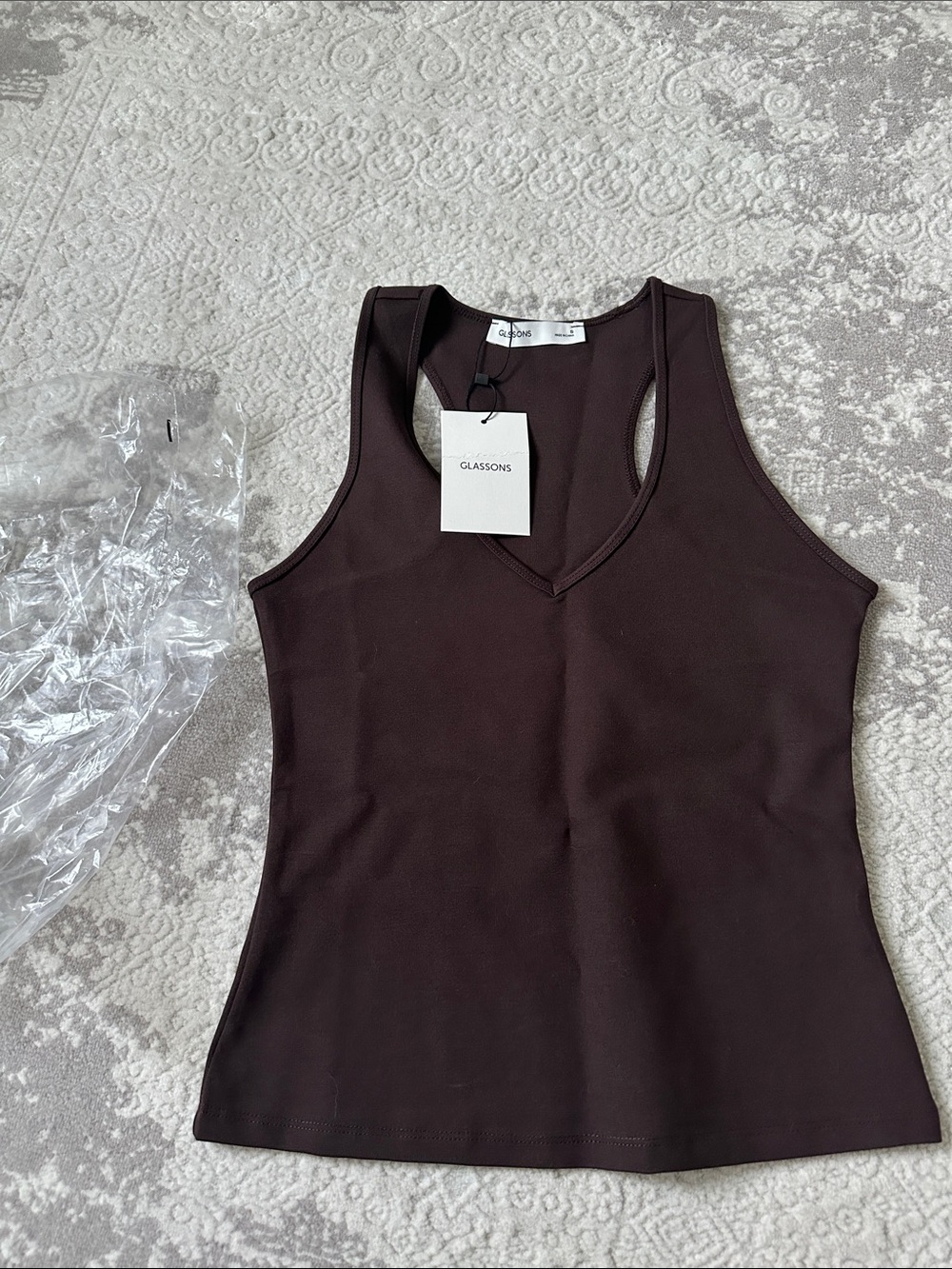 Glassons VNeck Tank NWT